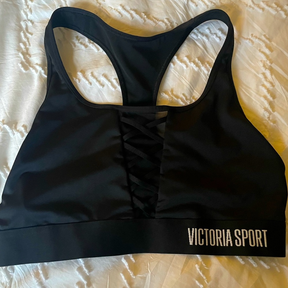 VS SPORT SPORTS BRA NWOT